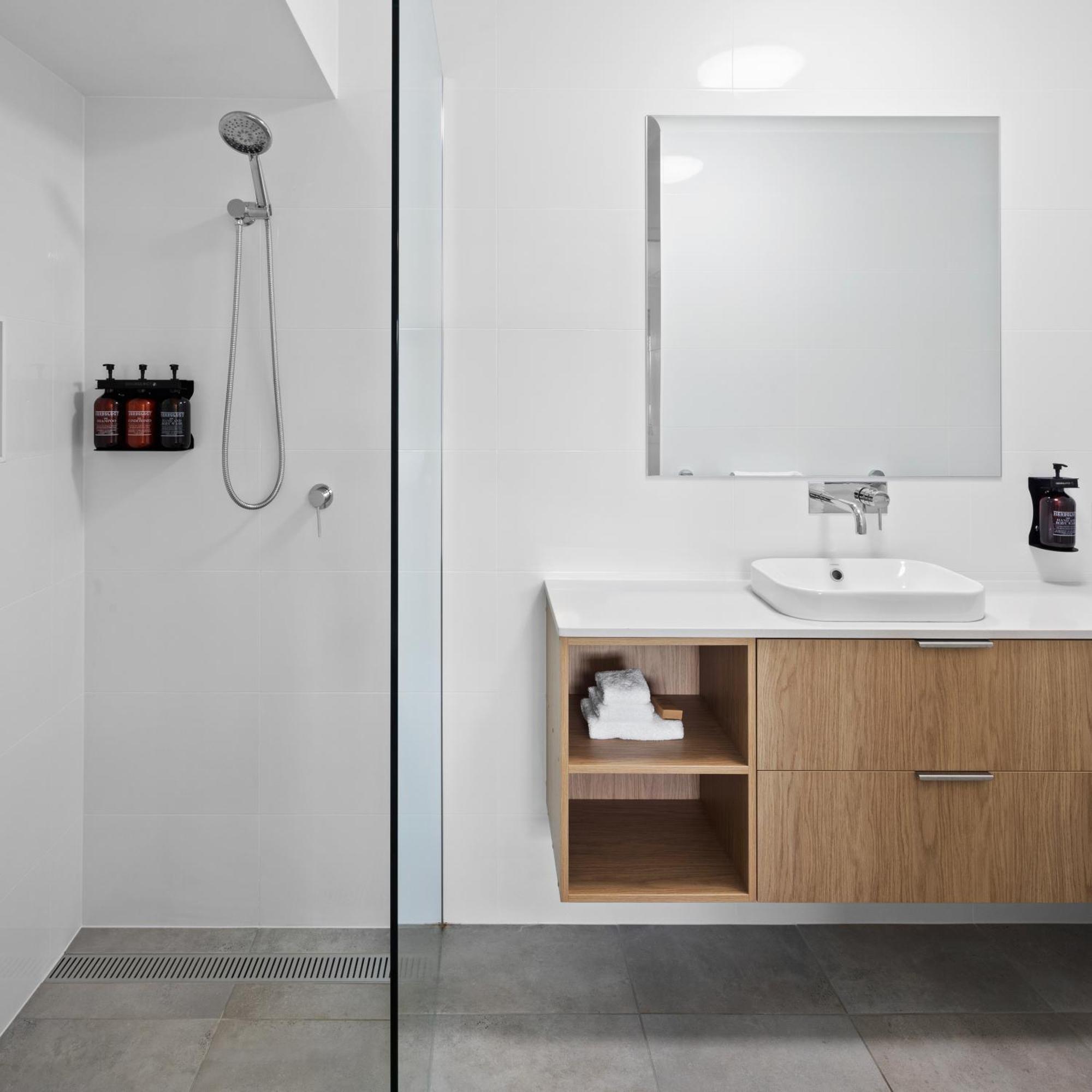 كوفس هاربور The Observatory Self Contained Apartments المظهر الخارجي الصورة